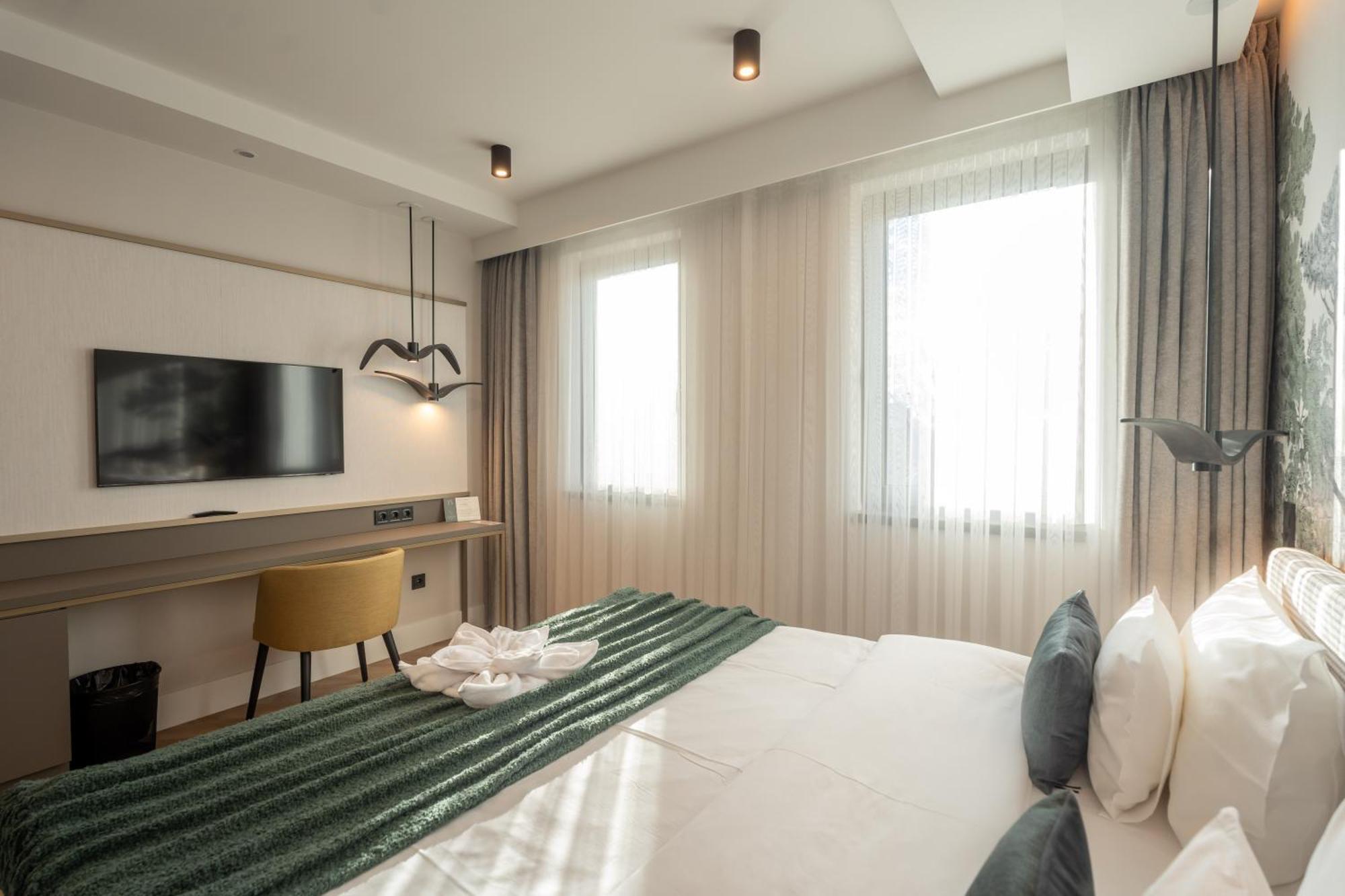 Larum Balatonfuered - Adults Only Ngoại thất bức ảnh