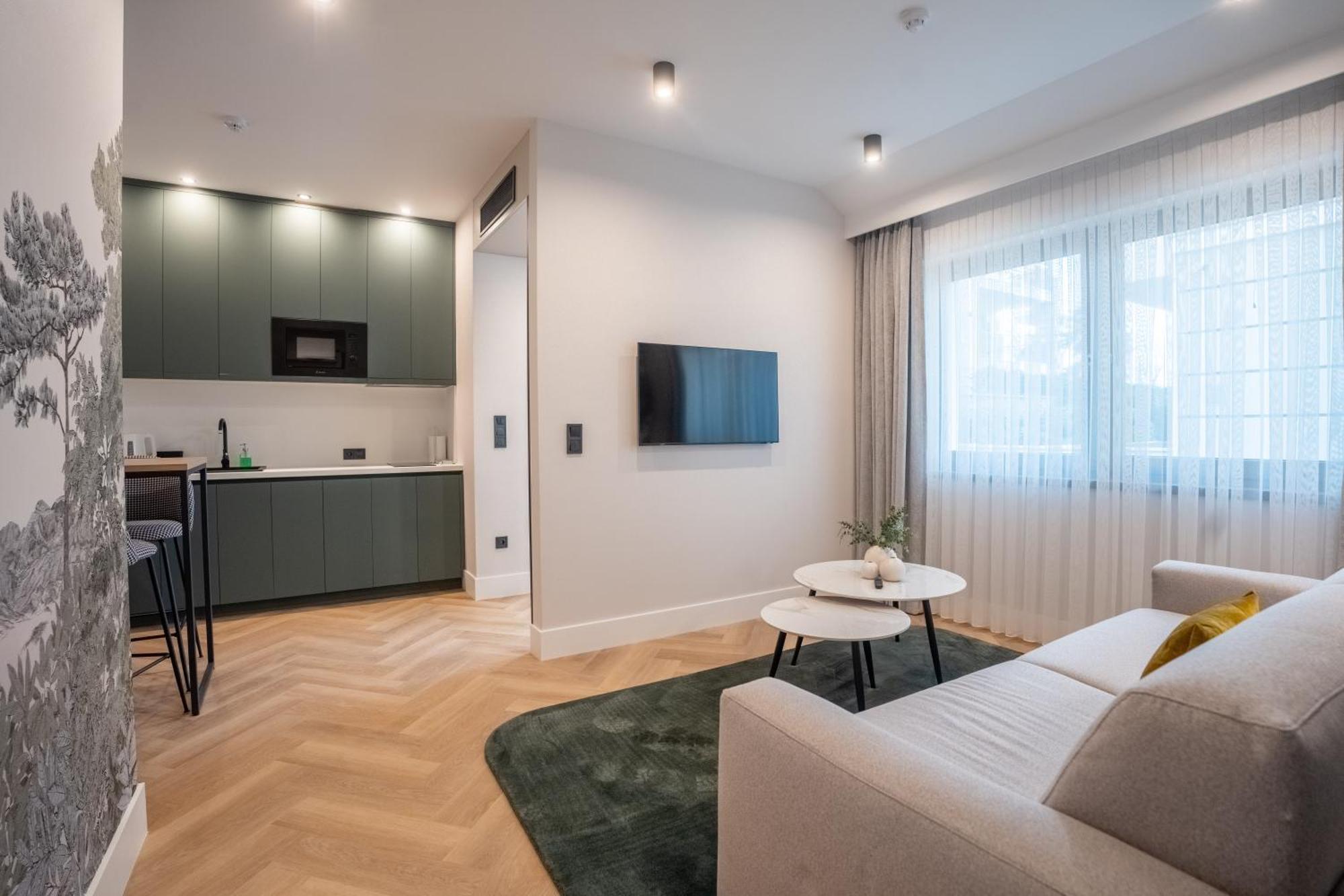 Larum Balatonfuered - Adults Only Ngoại thất bức ảnh