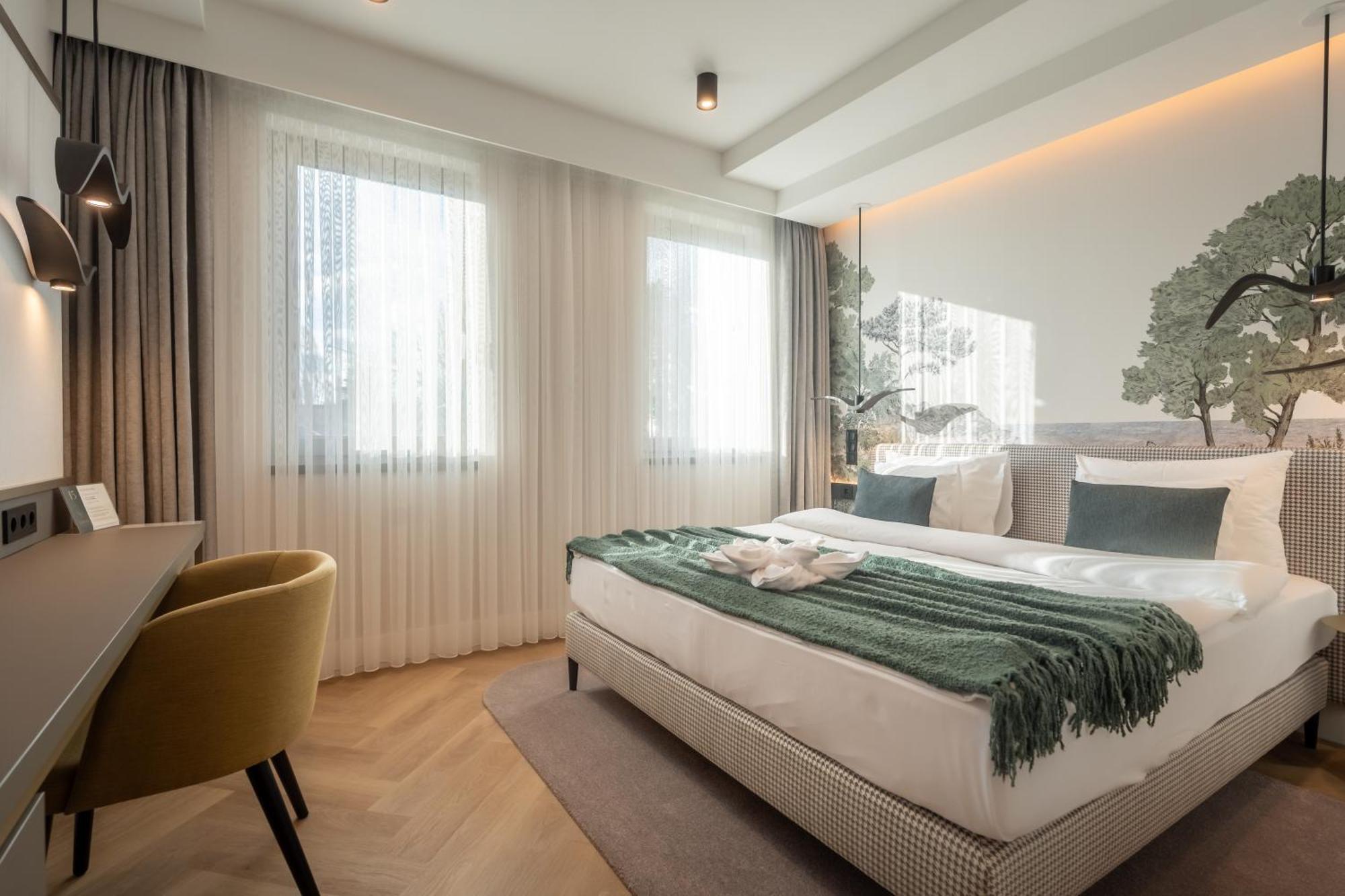 Larum Balatonfuered - Adults Only Ngoại thất bức ảnh